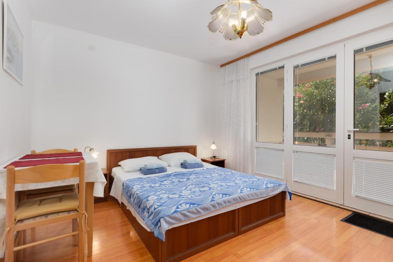 Ksenija Apartment Punat